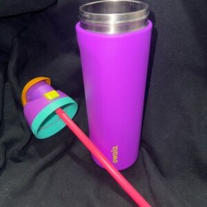 Owala Water Bottle 24oz